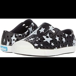 NIB Native Jefferson black white stars